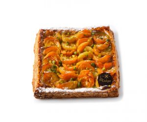 tarte abricot_0200-min Tarte abricot pistache - Lorem ipsum dolor sit amet, consectetur adipiscing elit. Nulla pretium viverra est, id congue orci suscipit nec. Cras mattis blandit quam, lacinia dignissim ligula molestie vel. Proin in nisl neque. Aliquam sodales orci eu eros egestas porttitor euismod ullamcorper mauris. Nam blandit lectus non sodales luctus. Nulla aliquam feugiat dui quis efficitur. Morbi vel hendrerit eros, at varius turpis. Vestibulum ante ipsum primis in faucibus orci luctus et ultrices posuere cubilia Curae; Donec ut consequat velit, a blandit purus. Praesent sit amet fermentum nisl. Quisque vitae rhoncus augue. Proin sed erat sit amet est dignissim tempor. Nulla nec enim et magna laoreet luctus